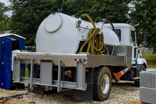 Portable Toilet Options We Offer in St Bonifacius, MN